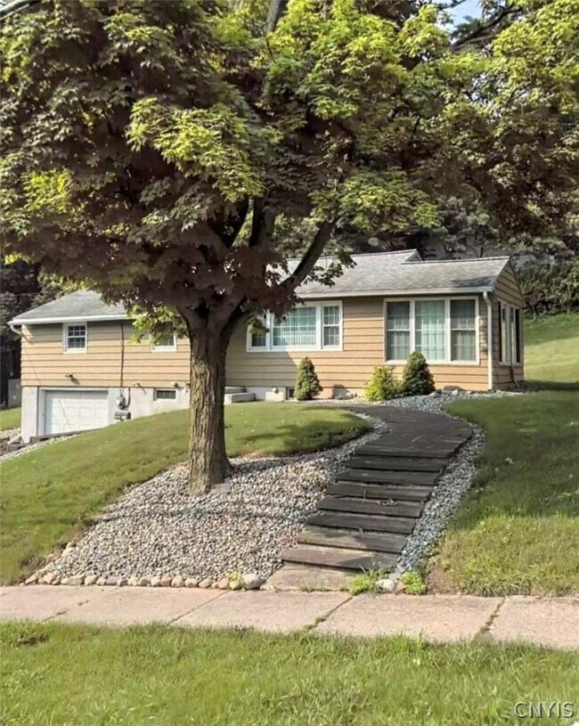 Building Photo - 63 Higby Rd