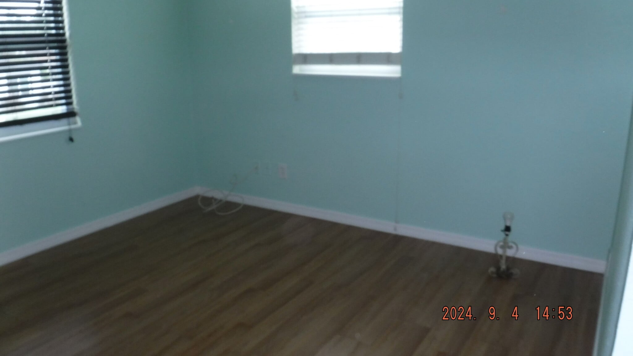 Building Photo - 2138 19th Ave SW