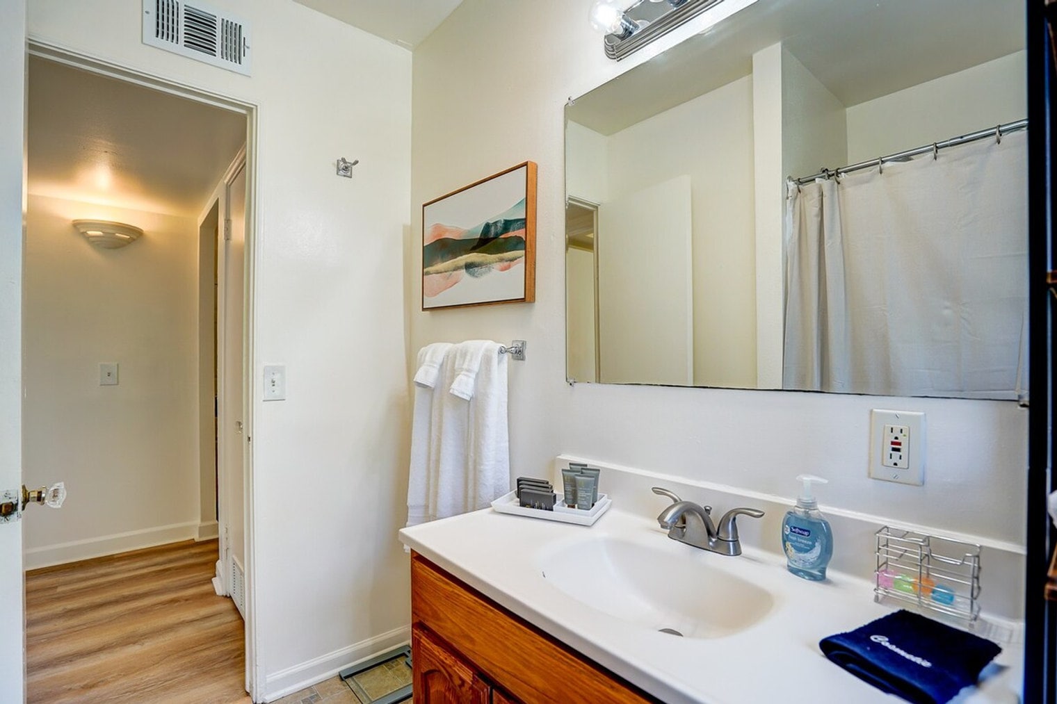 Building Photo - 88 Craig Ave