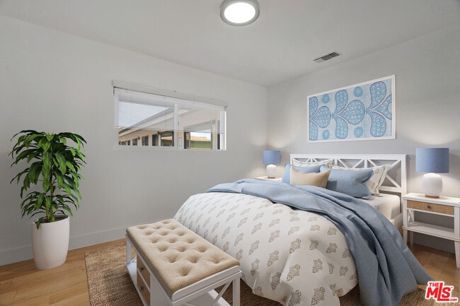 Building Photo - 119 Paloma Ave