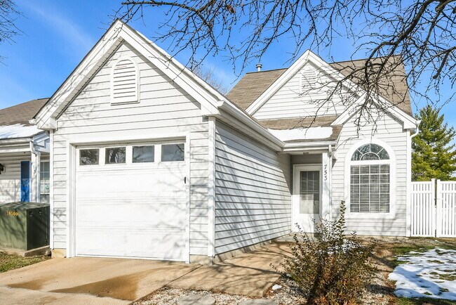 Building Photo - 753 Liberty Village Dr