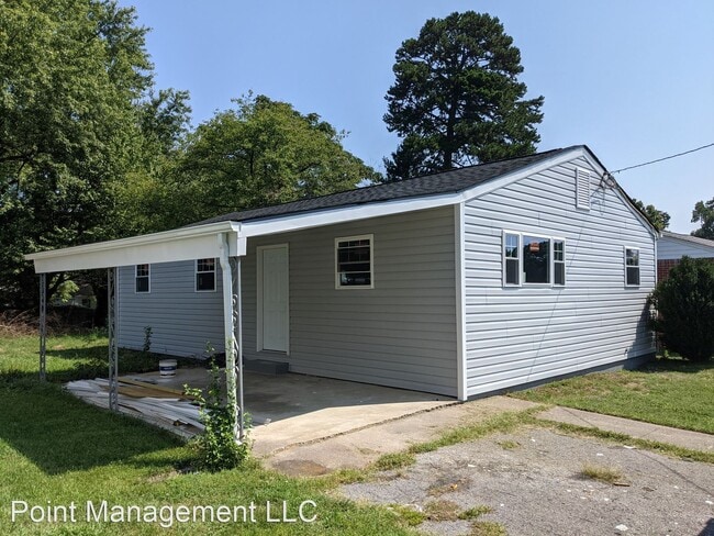 Building Photo - 3 br, 1 bath House - 4329 Moomaw Ave NW