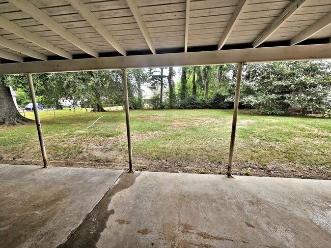 Building Photo - HOUSE FOR RENT - DECATUR