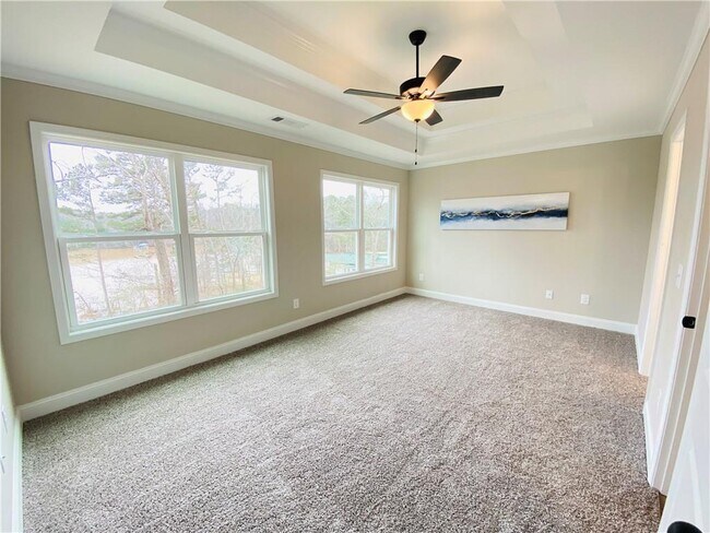 Building Photo - 6960 Diana Cir