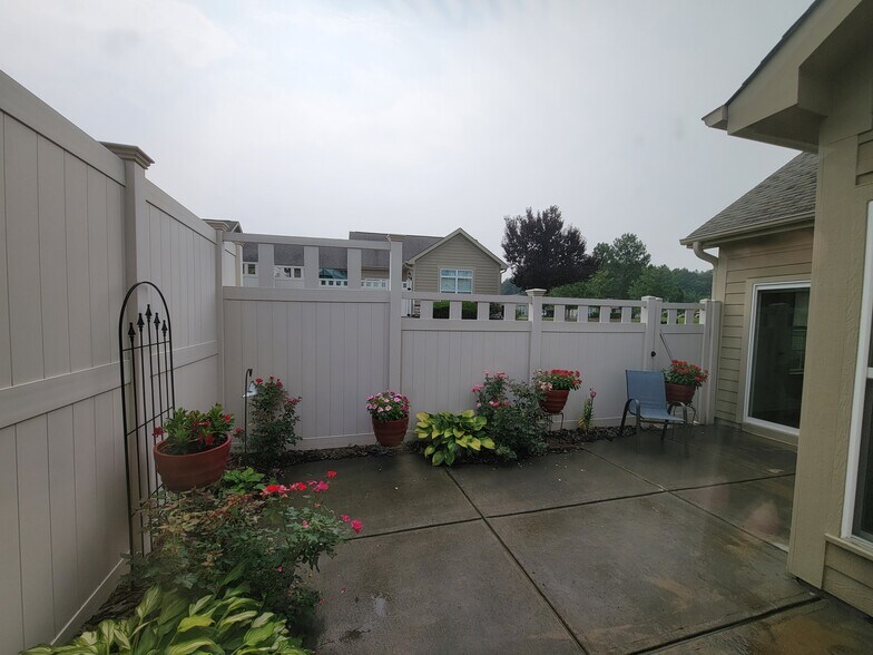 Building Photo - 103 Culp Hill Dr