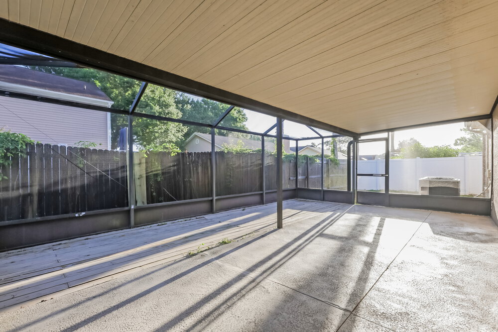 Building Photo - 9726 Cypress Pond Ave