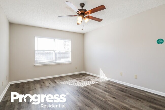 Building Photo - 3257 Fox Squirrel Dr