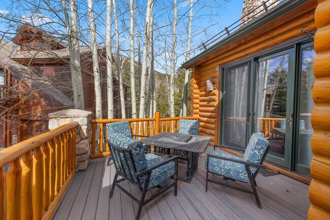 Building Photo - New to the market!  Log home in Frisco!  L...