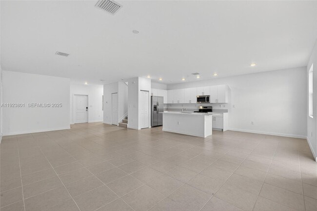 Building Photo - 19431 SW 340th St