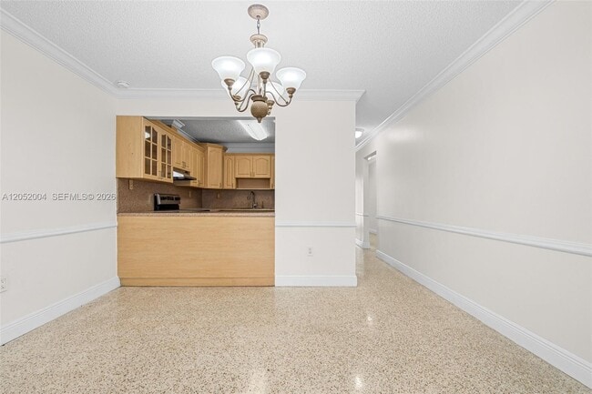 Building Photo - 1333 W 37th St