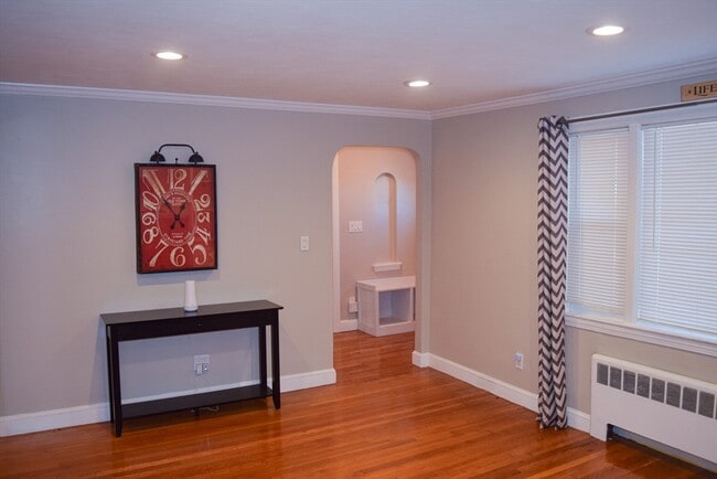 Building Photo - 77 Maryknoll St