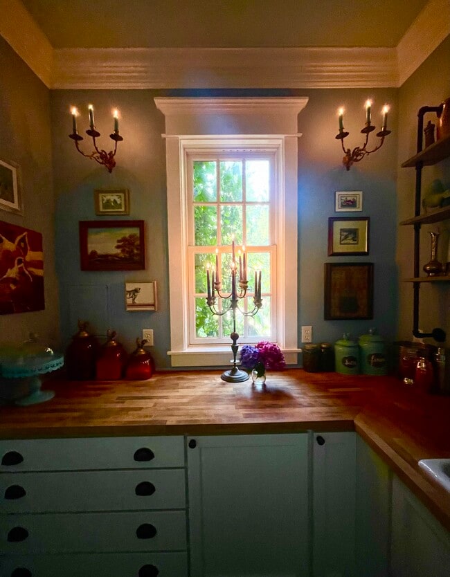 Building Photo - 3745 S Amble Rd