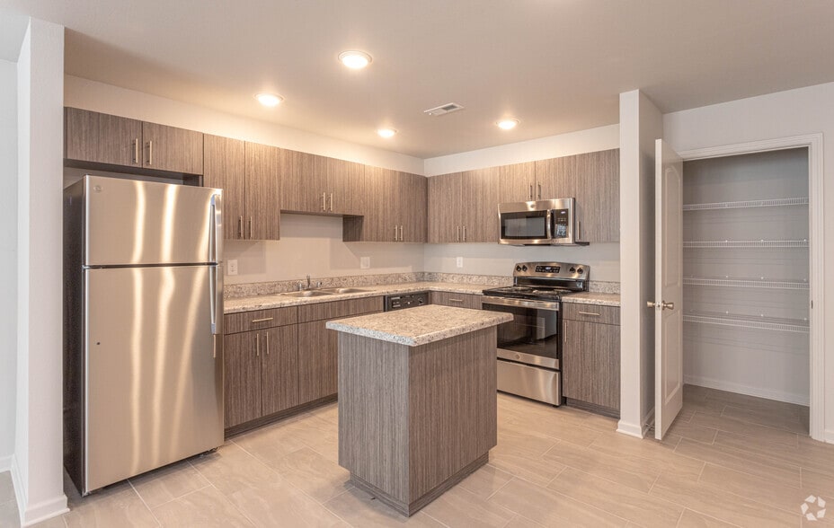 Villas at Riverside 130 River Rd Muscle Shoals AL 35661 Apartment