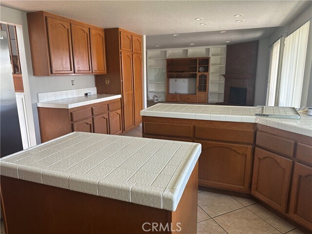 Building Photo - 9545 Alta Loma Dr