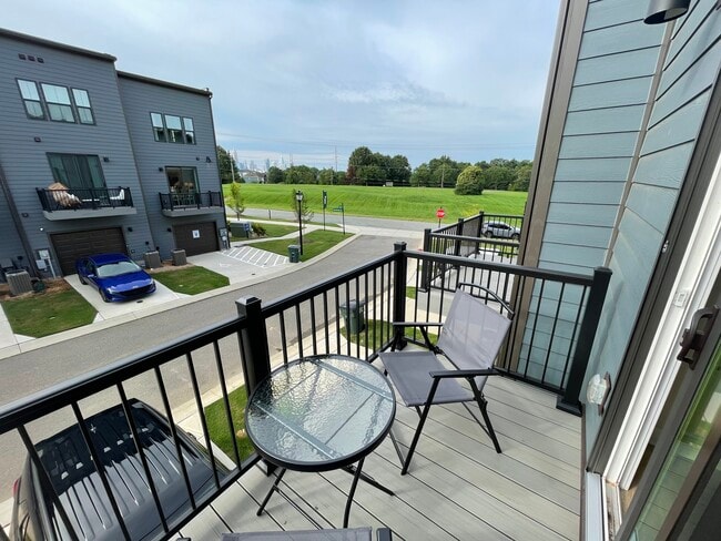 Building Photo - 3121 Coquina Ln