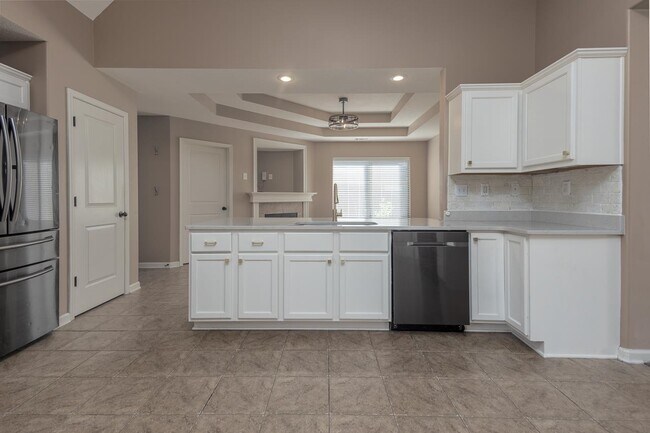 Building Photo - 12387 Bevan Dr