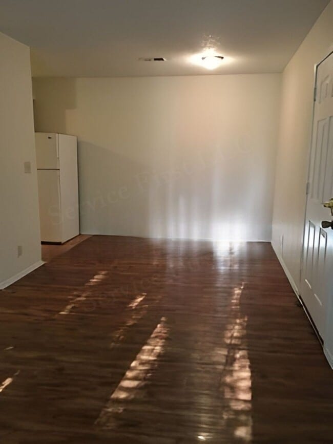 Building Photo - Buffalo Apartments (Bison Terrace)