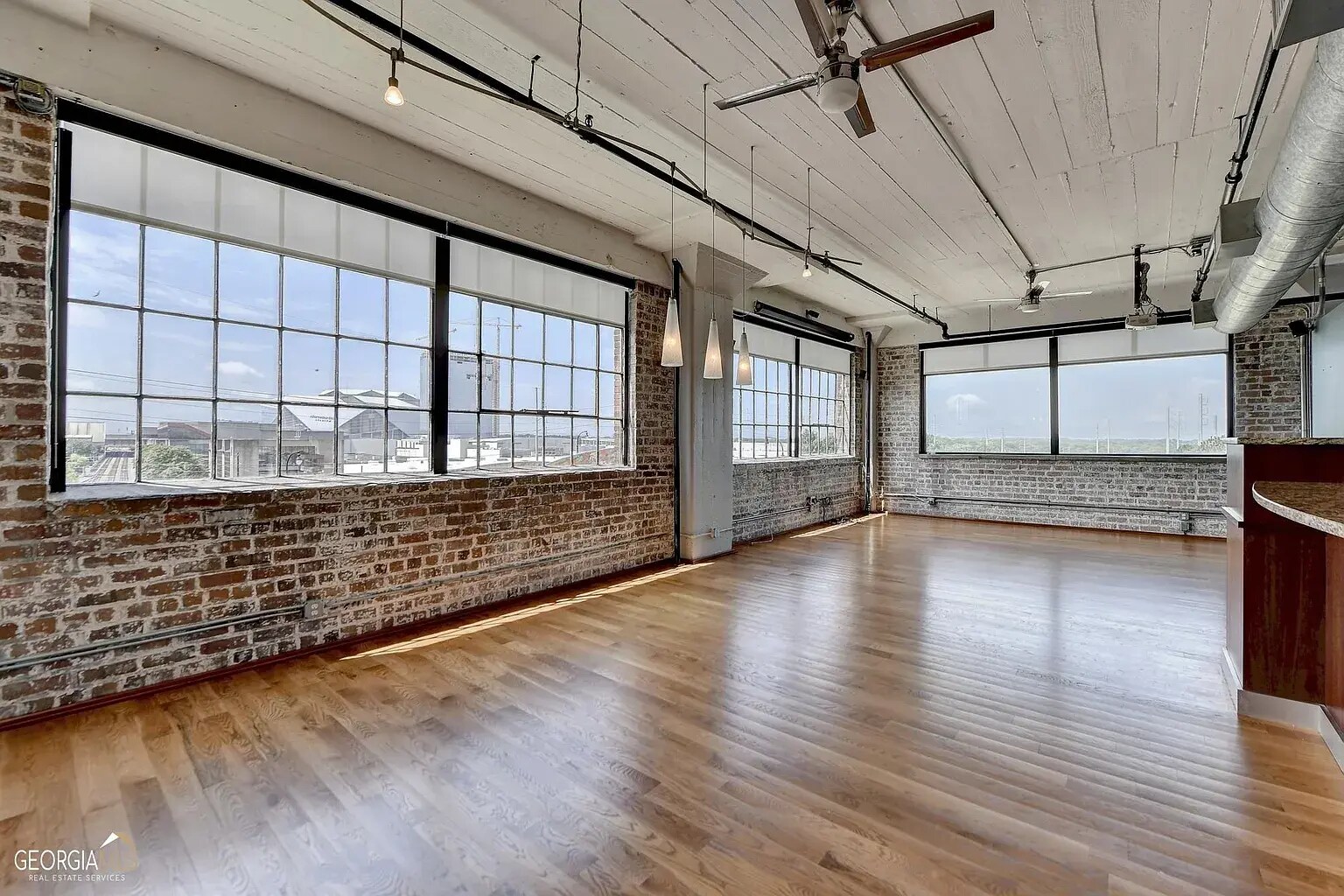 Building Photo - 426 Marietta St NW