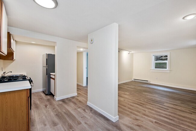 Floorplan - Queen Anne Court