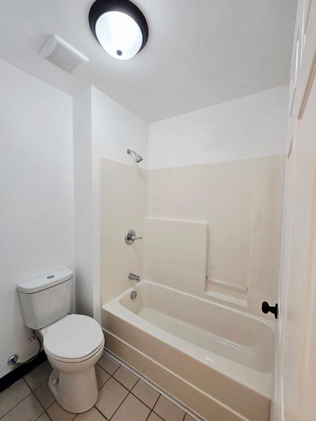 Building Photo - 4932 KY-76