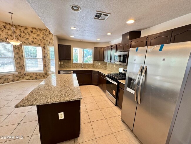 Building Photo - 1029 Granite Trail Ct