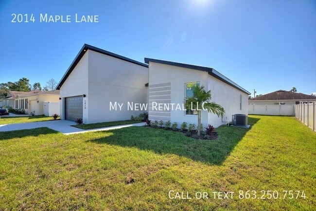 Building Photo - 2014 Maple Ln