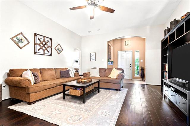 Building Photo - 706 Gateway Bend