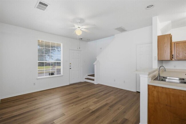 Building Photo - 13808 Harris Ridge Blvd