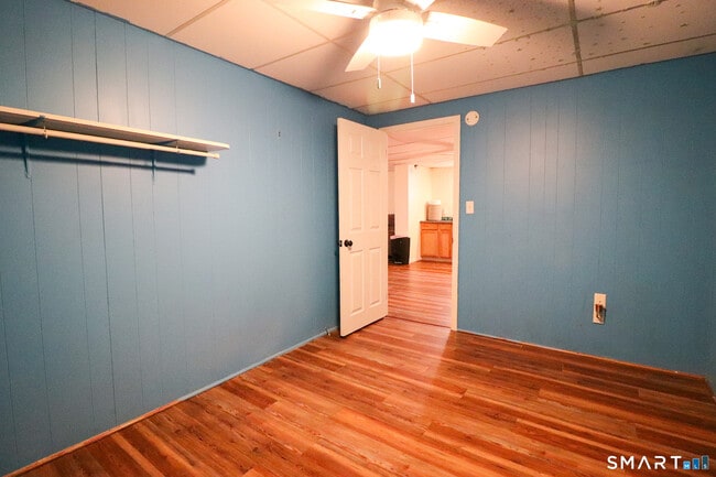 Building Photo - 63 Home Ave