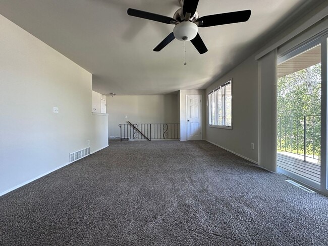 Building Photo - 2746 Nicolet Dr