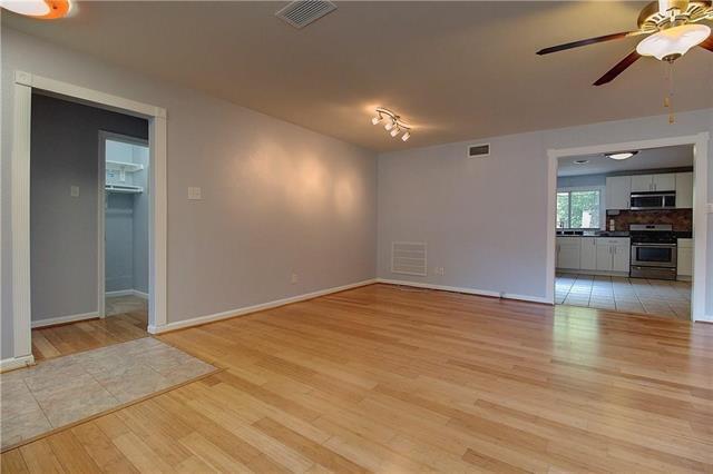 Building Photo - 8115 Claremont Dr