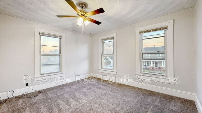 Building Photo - 2728 E Virginia Beach Blvd