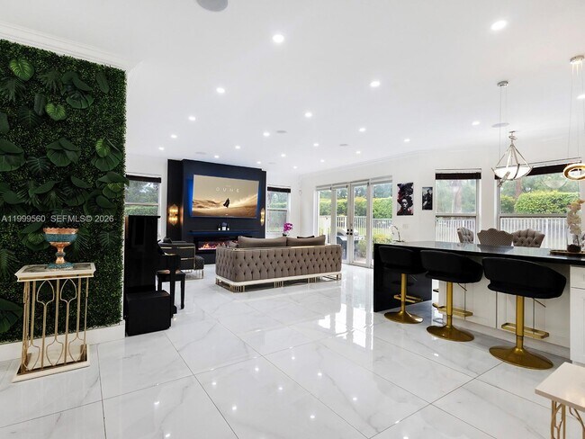 Building Photo - 4860 SW 161st Ln