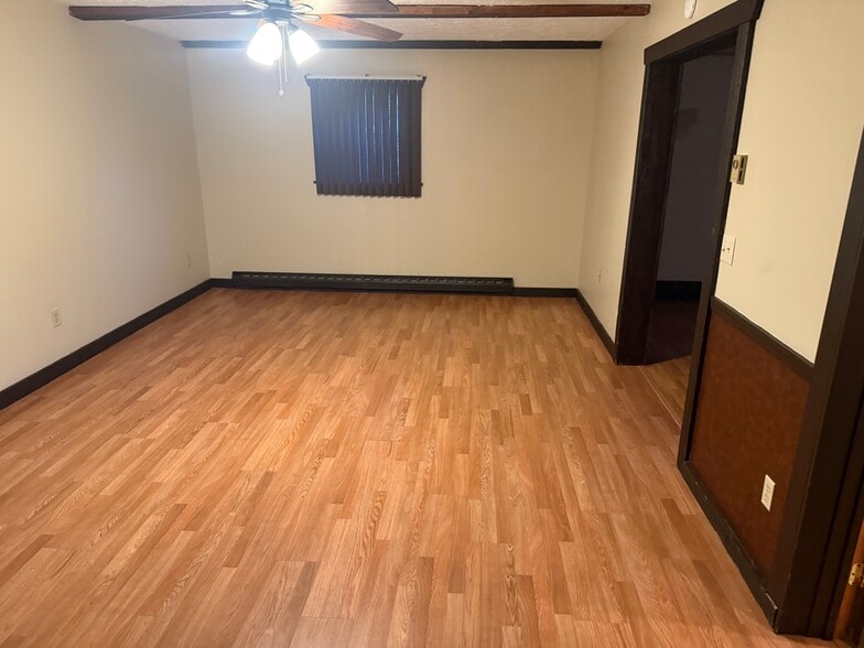 Building Photo - 104 Zimmerman Ln