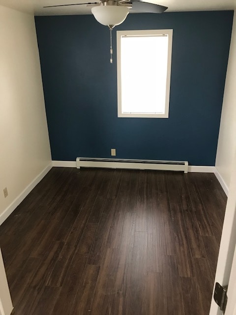 Building Photo - 1657 Green Bay St