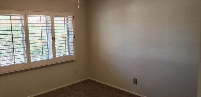 Building Photo - Stunning McCormick Ranch home