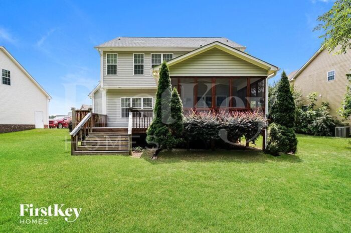 Building Photo - 286 Winding Oak Way