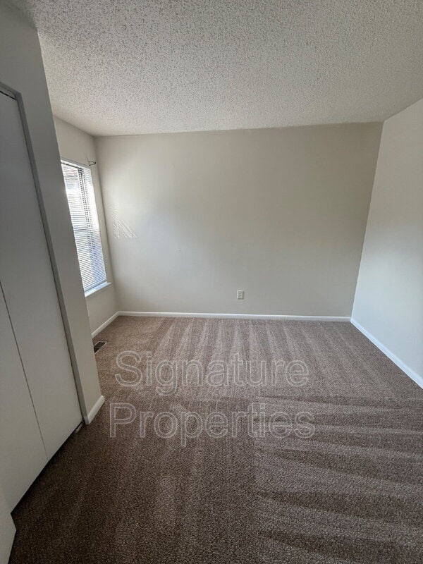Building Photo - 1006 Coastaway Dr