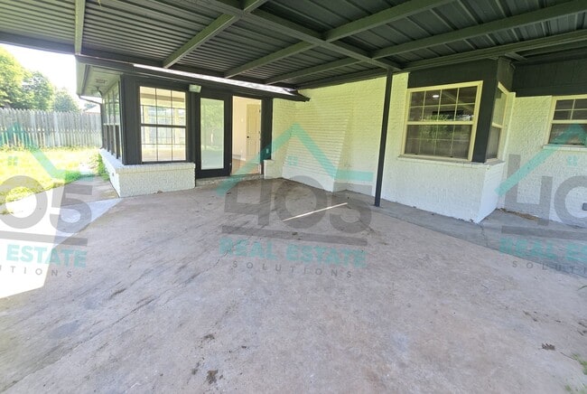 Building Photo - 3 Bedroom near Tinker AFB