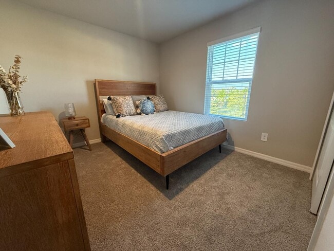 Building Photo - 3919 Radiant Mountain Dr