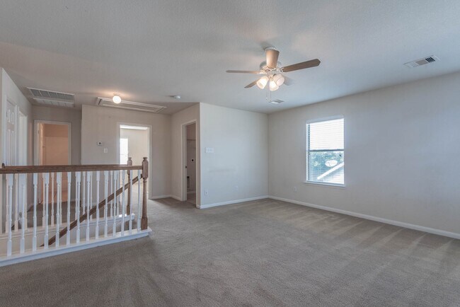 Building Photo - 20931 Gastonbury Ln