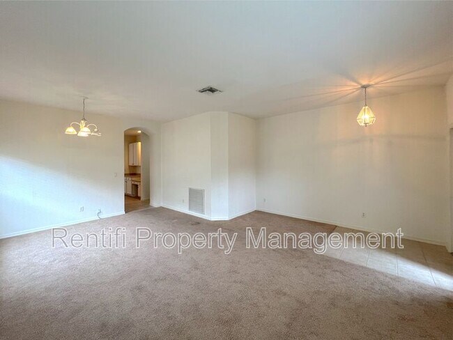 Building Photo - 9240 Gladiolus Preserve Cir