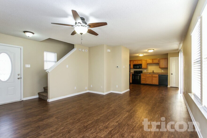 Building Photo - 151 Snowflake Cir