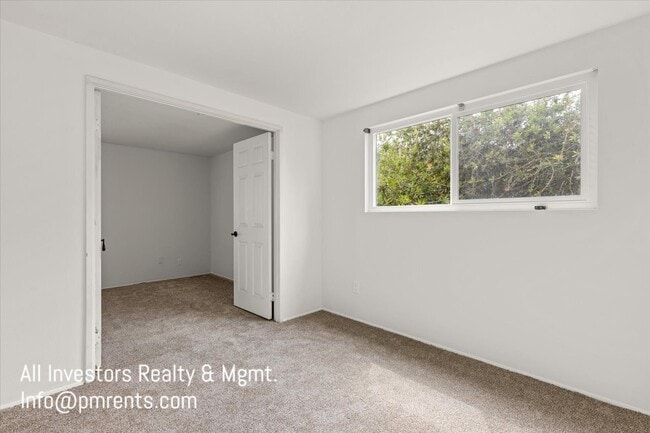 Building Photo - 4219 Avati Dr