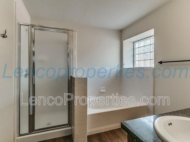 Building Photo - 1716 Briarcreek