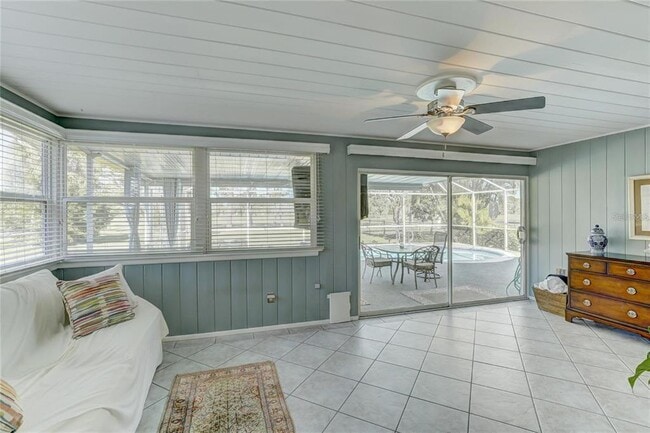 Building Photo - 711 Whitfield Ave