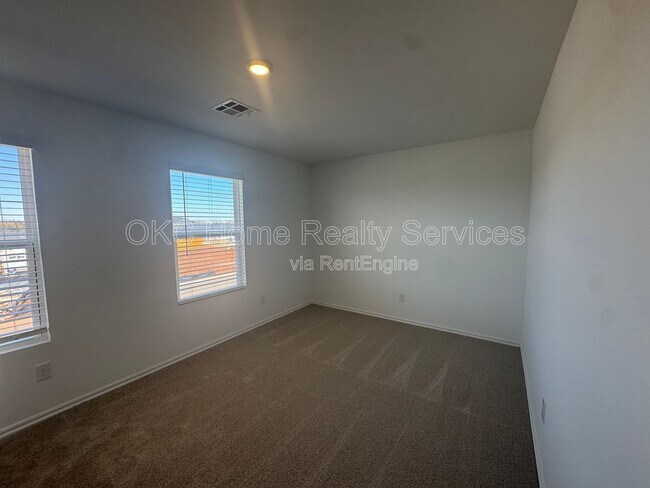 Building Photo - 12048 SW 36th St