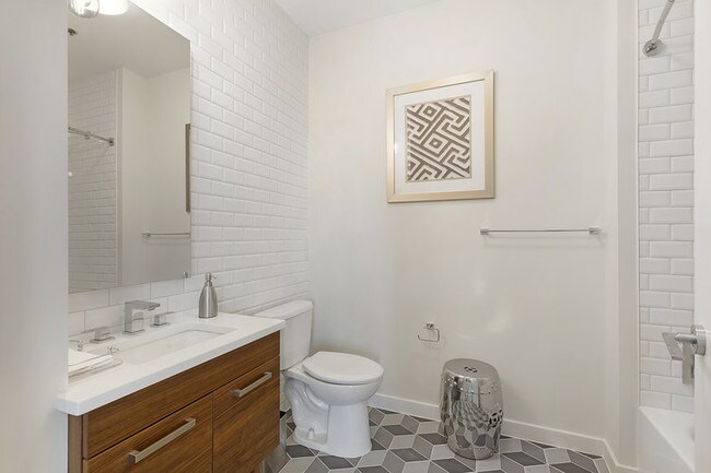 Bath - Kislak Building