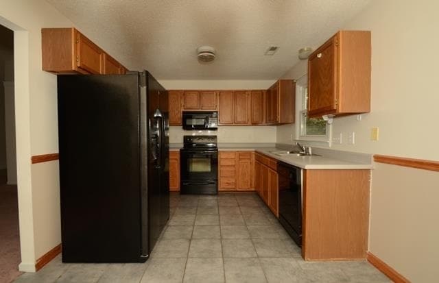 Building Photo - 203 S Carlisle Ct