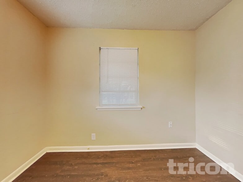 Building Photo - 1141 Reed St